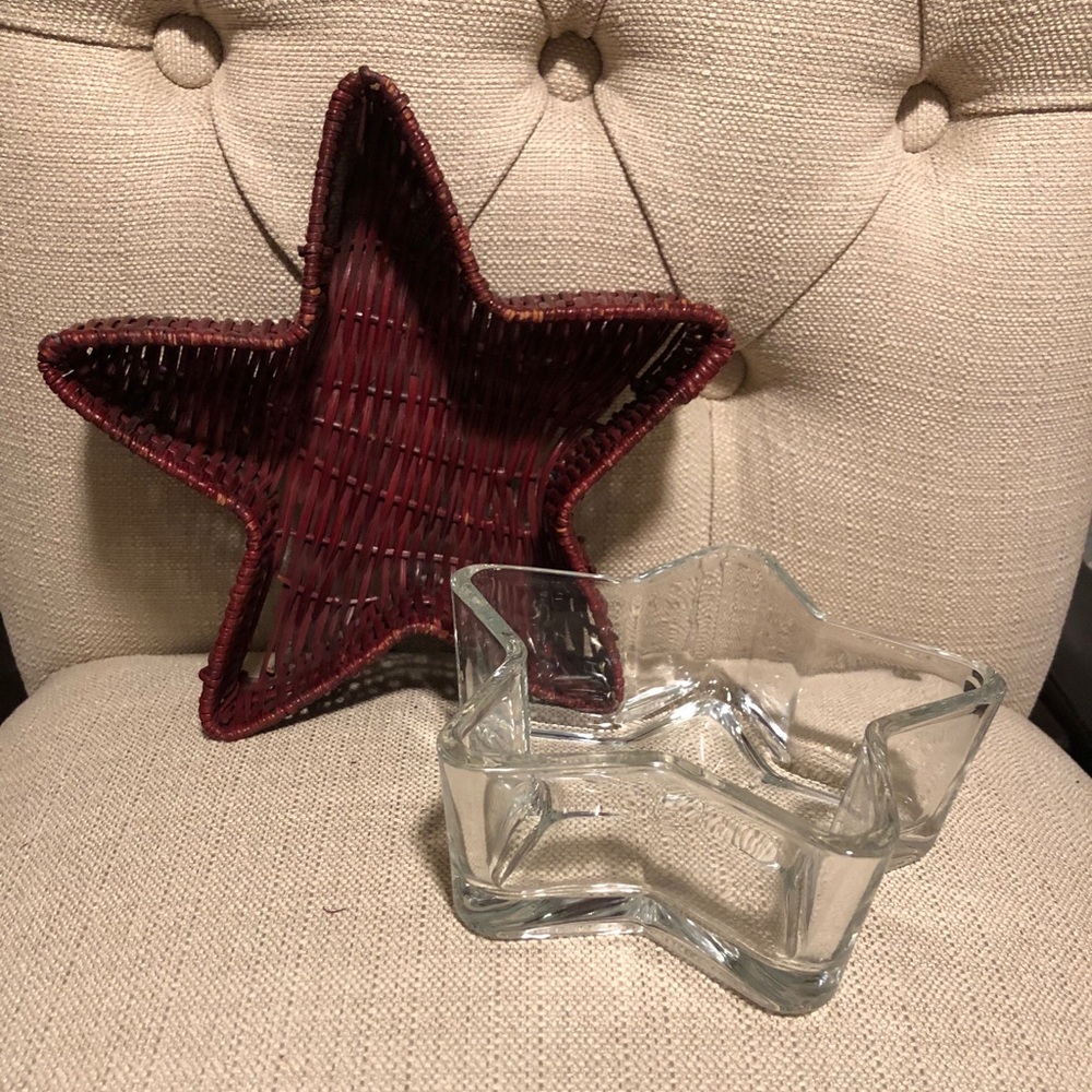 5 for $10 - Wicker star basket and glass star dish